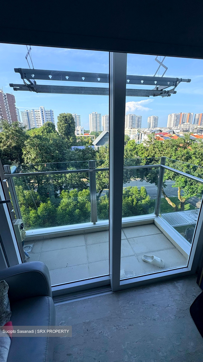 Suites @ Eastcoast (D15), Condominium #563642521